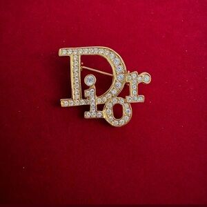 J149 Vintage Dior Rhinestone Brooch
